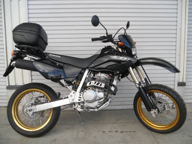 Detailed specifications of Honda XR250