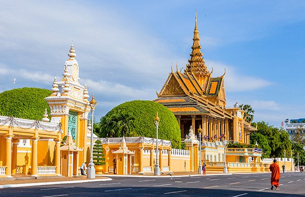 Amazing Phnom Penh Highlights City Tour 2 Days
