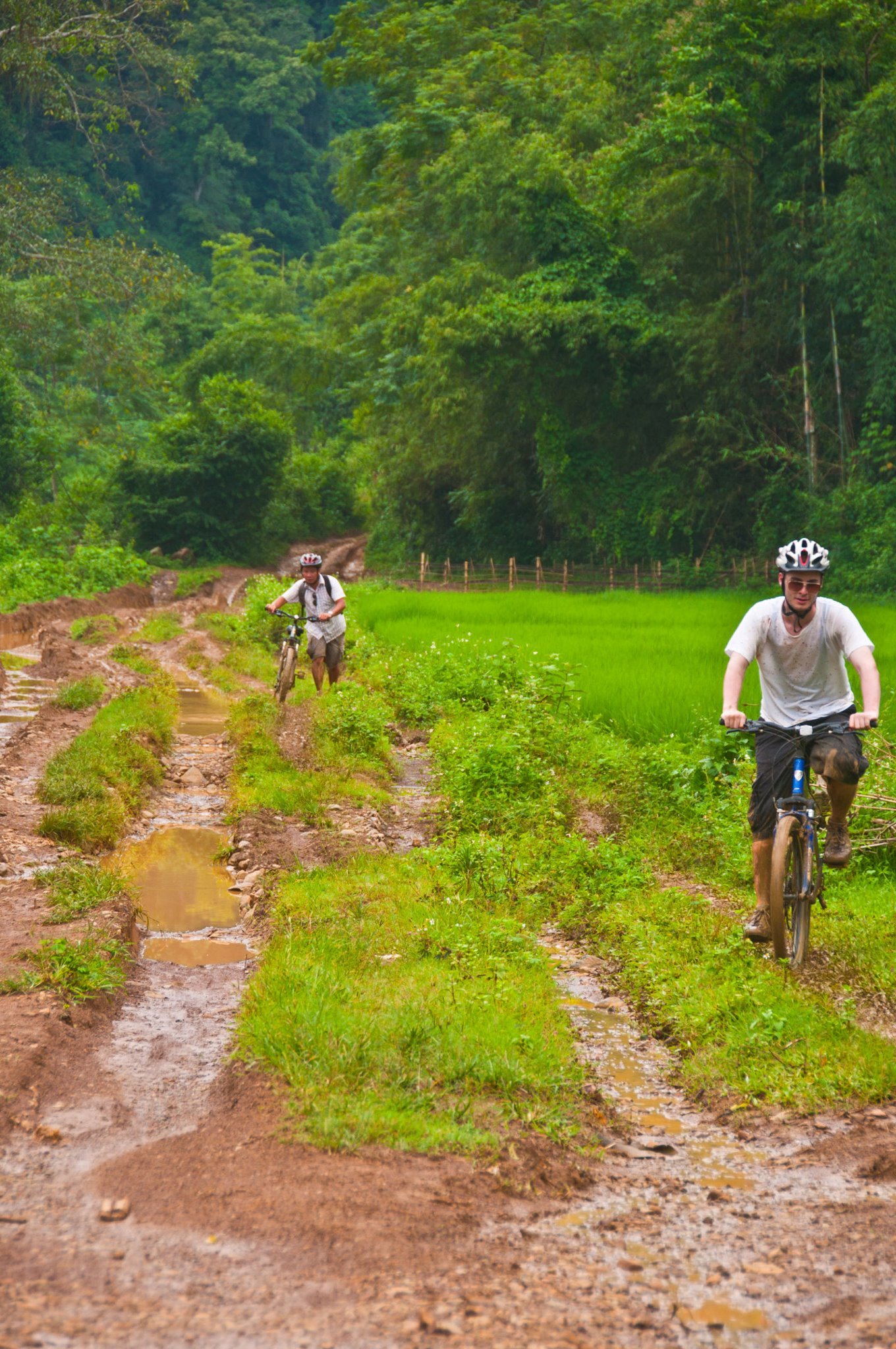 Vietnam Cycling Holidays Guide