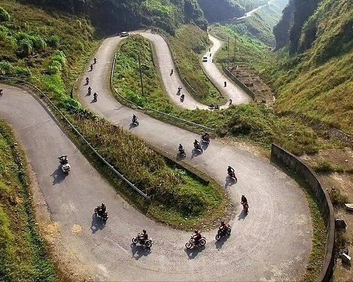 What To See While Riding Motorcycles in Ha Giang