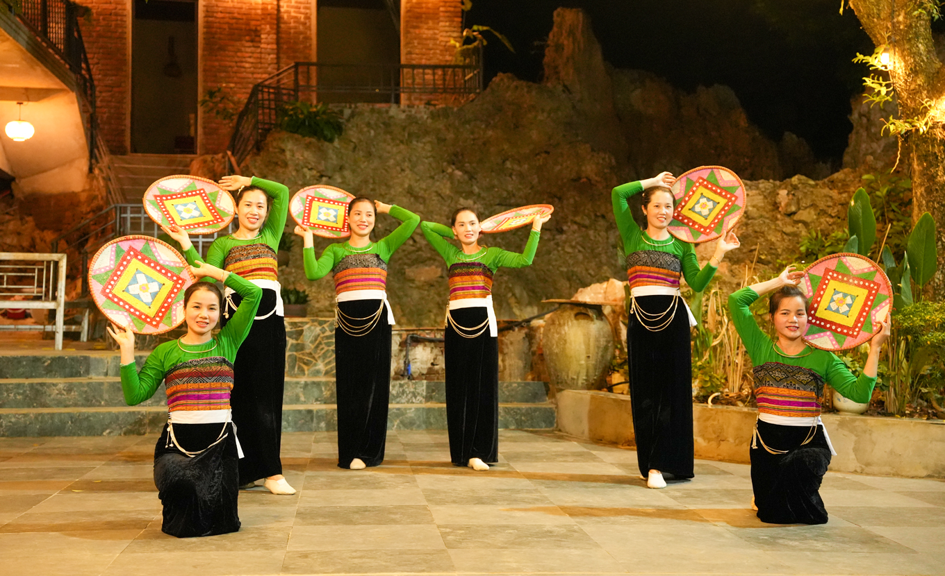 Laura Schmidt – Germany