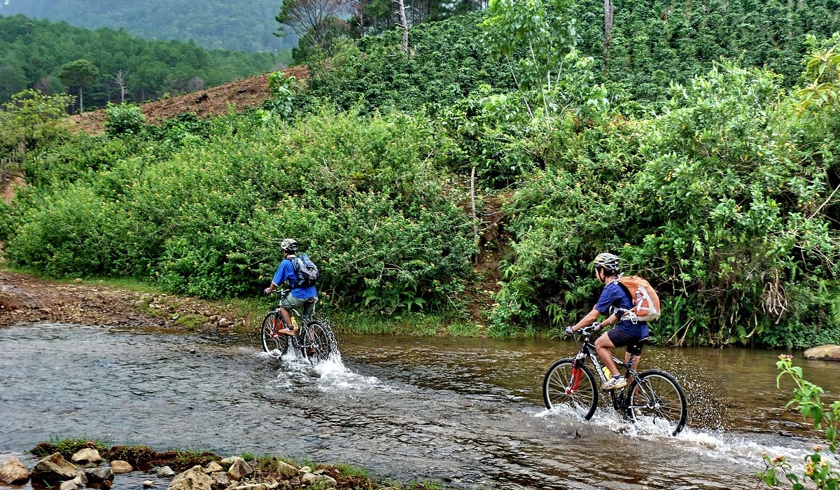 Vietnam bike tour