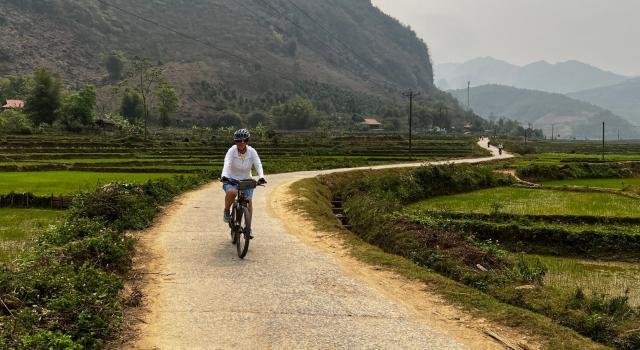 Vietnam bike tours