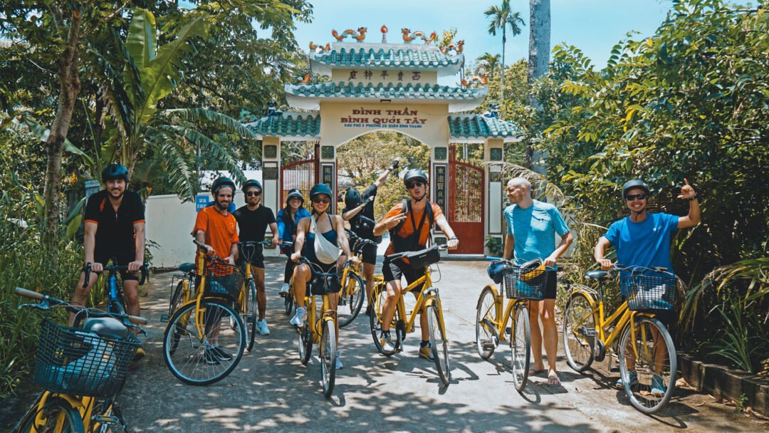 Ho Chi Minh cycling tour