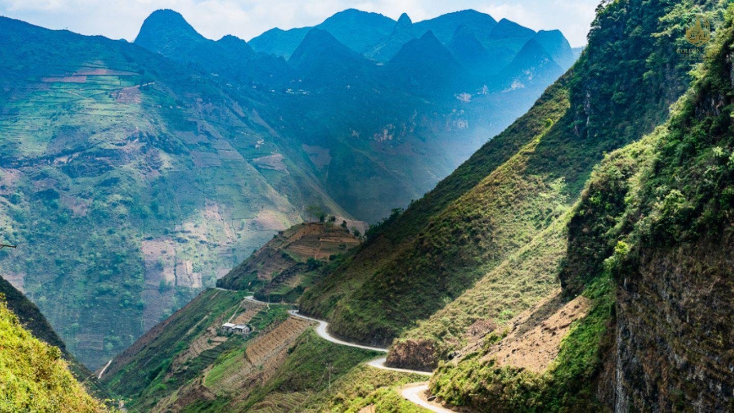 The Ultimate Adventure: Your Complete Guide to an Epic 5-Day Ha Giang Tour
