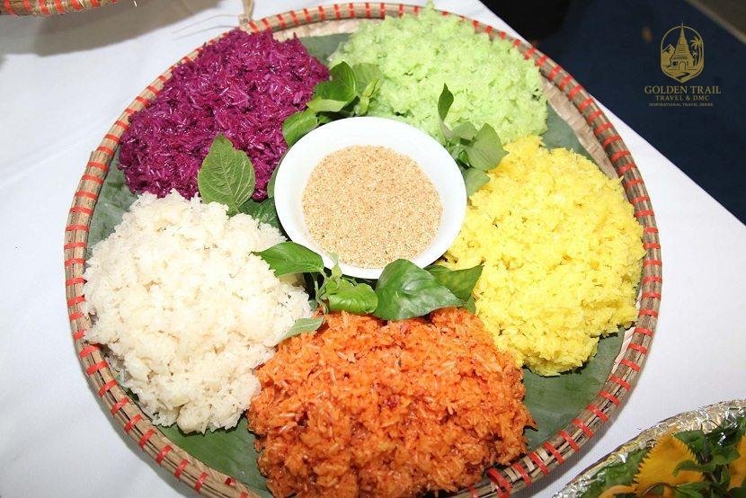 The Taste of the Mountains: A Journey into Ha Giang's Soul with a Local Cooking Class