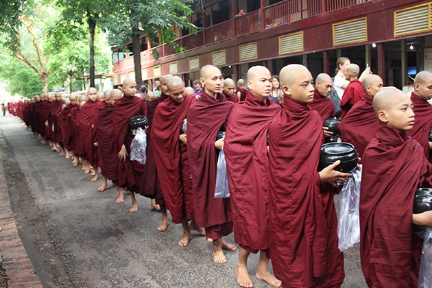 Crystal Clear Water Rafting & Hiking Adventure 10 Days