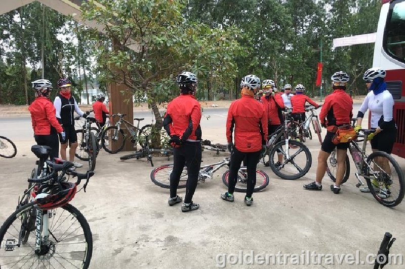 Bicycle Tour North Vietnam Thac Ba Lake, Ba Be National Park 4 Days