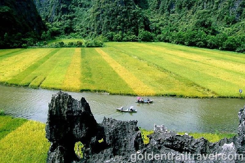 Bicycle Tour Northern Vietnam Hanoi, Mai Chau, Ninh Binh 3 Days