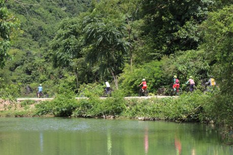 Cao Bang Bike Tours