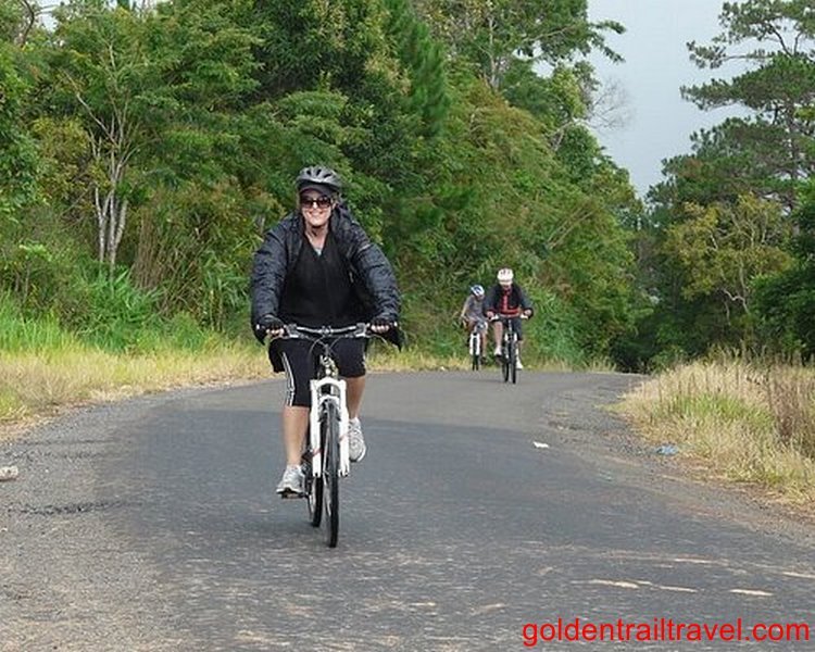 Journey by bicycle from Da Lat to Nha Trang and Vung Tau 15 Days
