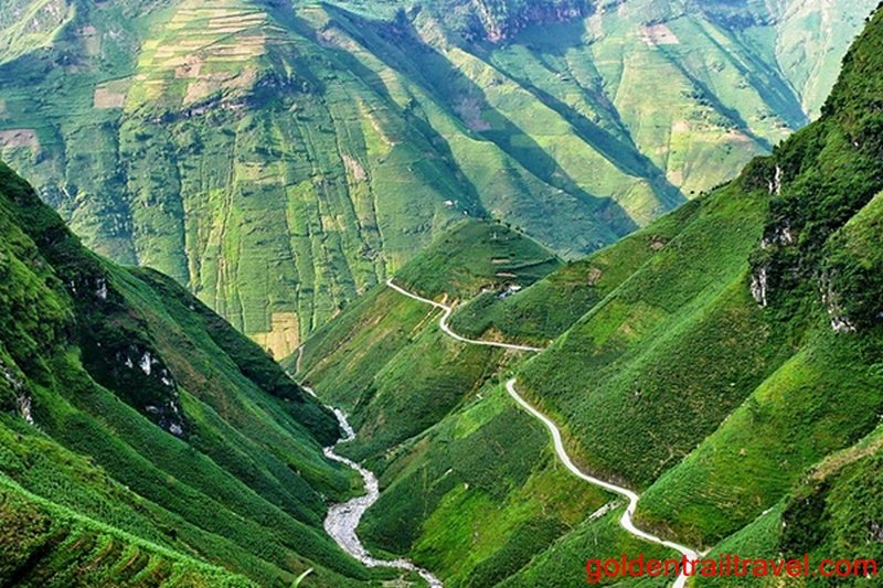 Tour by bicycle from Sapa to Hagiang and Halong 15 Days