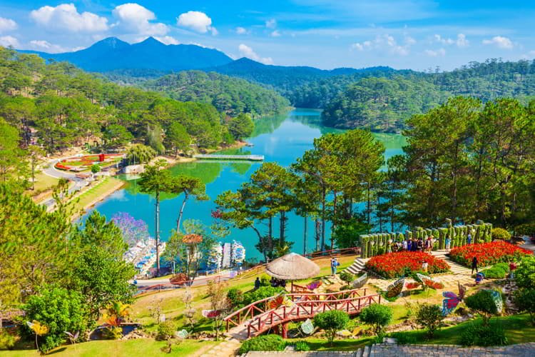 Dalat Vietnam Travel Guide