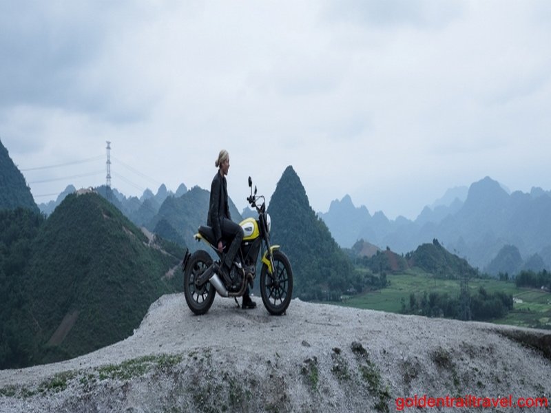Exotic North-Centre 3 Days Motorbike Tour: GTT307