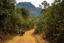 How to find a reputable local motorbike tour operator in Laos?