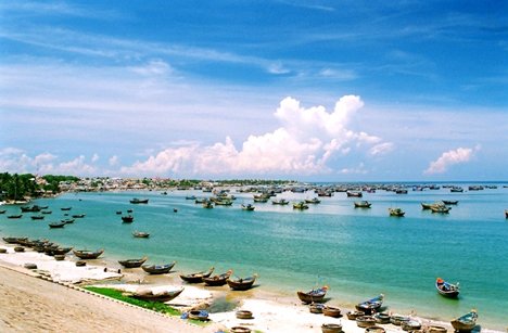 Vietnam Luxury Beach Vacation 13 Days
