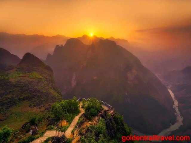 Northern Vietnam Trek from Bac Ha, Ha Giang 5 Day Itinerary