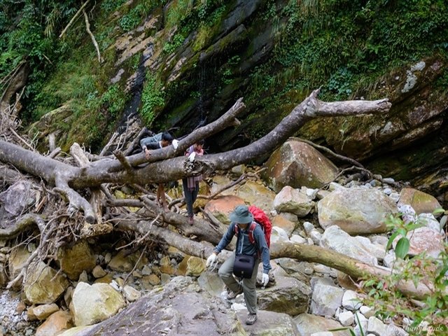 Northwest Vietnam Trek 8 Day