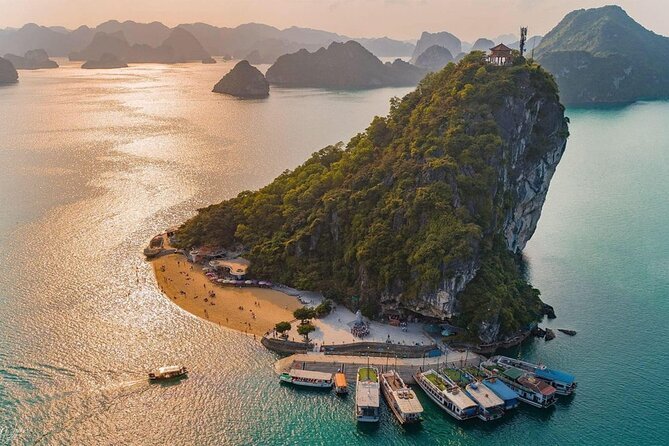 Photography Tour of Halong Bay Tour 2 Days