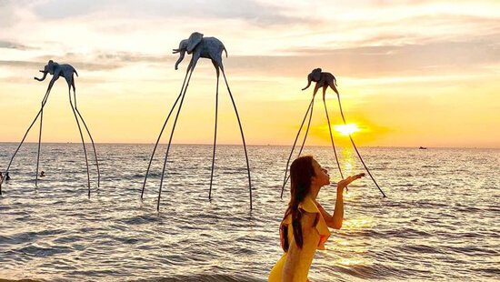 14 Days Vietnam Cambodia and Myanmar Luxury Tour with Beach Relaxing