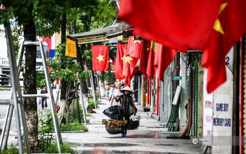 How do Vietnamese people celebrate Vietnam National Day?
