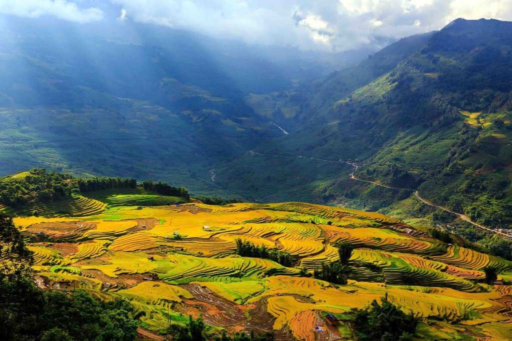 Vietnam Trekking 8 Day Tours